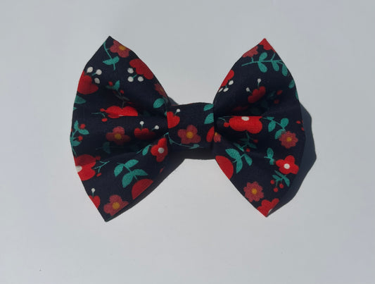 Nœud Fleurs marine